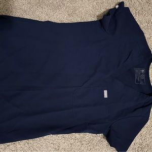 Figs navy blue xs top